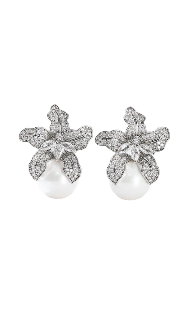 Amara Silver Pearl Earrings