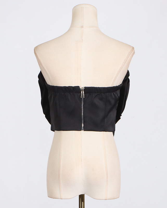 Caitlin 3D Flower Top In Red