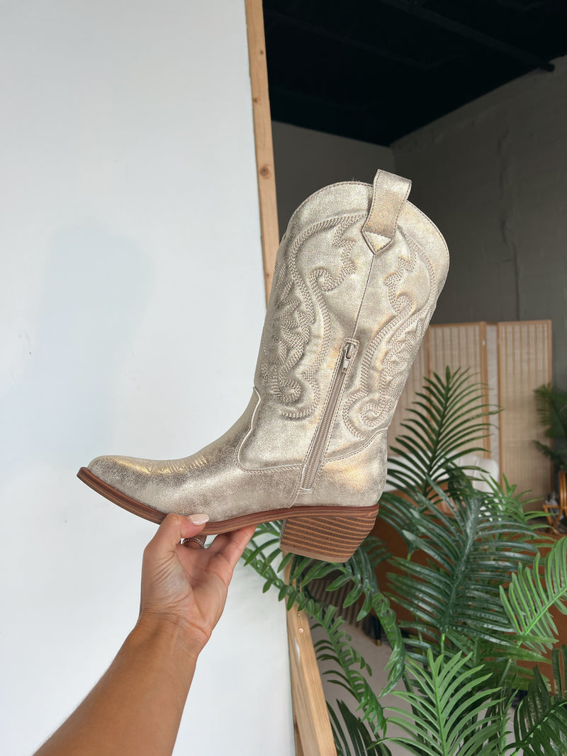 Kelsha Cowgirl Boots Gold