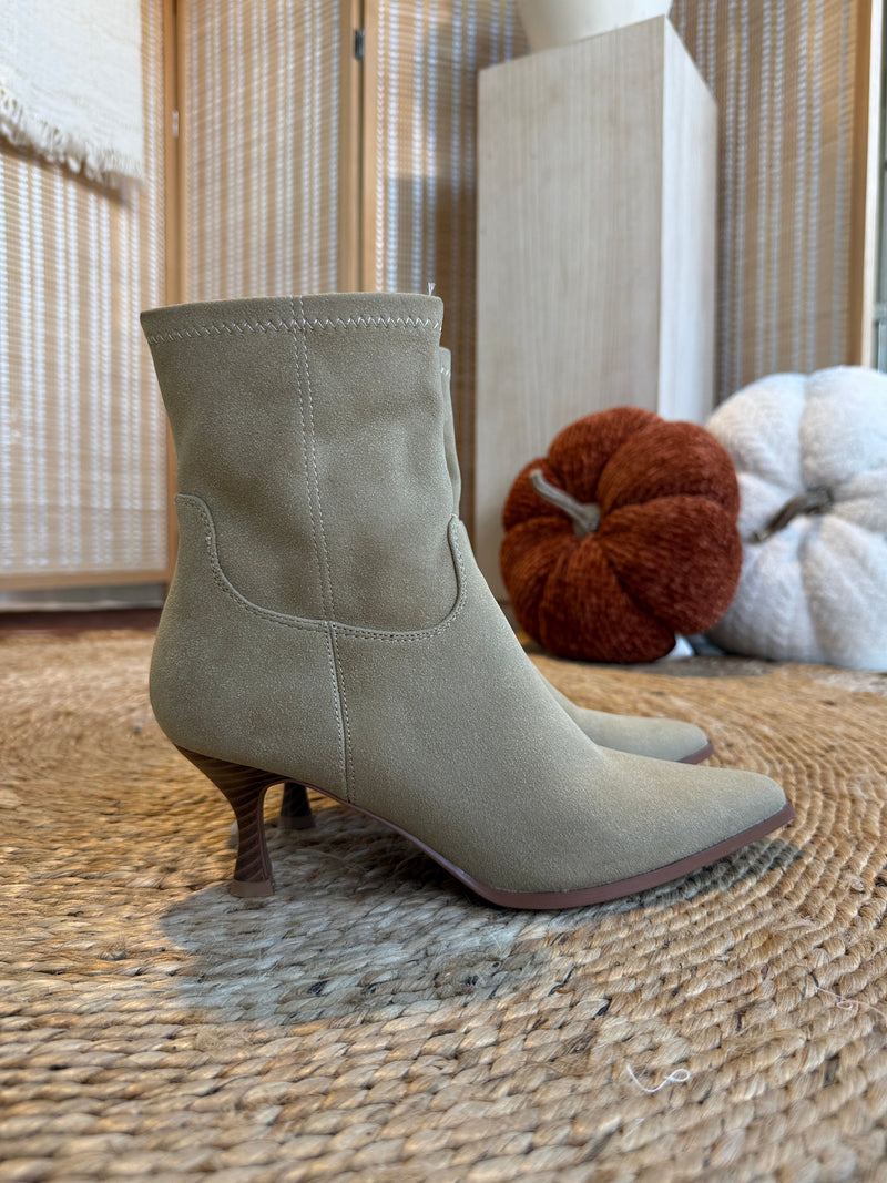 Aletta Kitten Heel Booties Sand