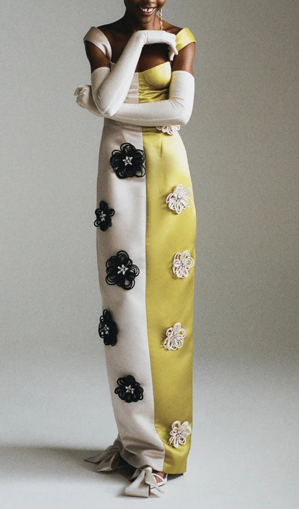 Gwen Floral Embellished Midi Dress In White