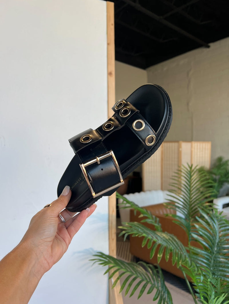 Rozalia Smooth Slide Sandals Black