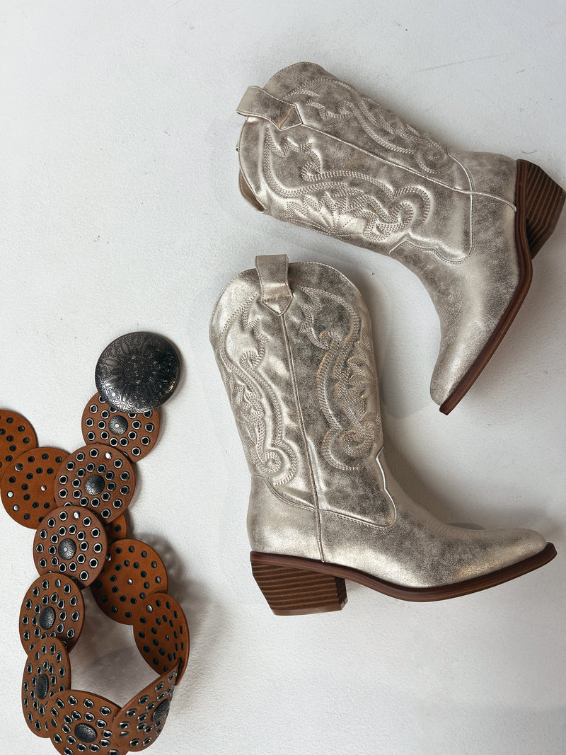 Kelsha Cowgirl Boots Gold