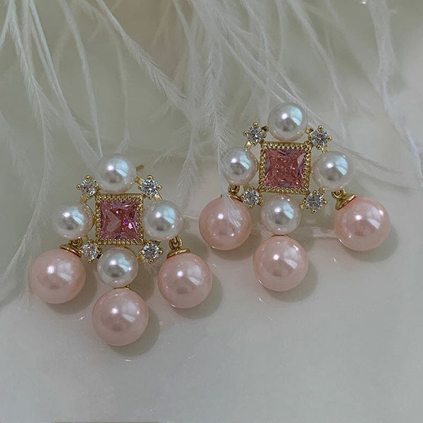 Arianna Pearl Earring In Pink