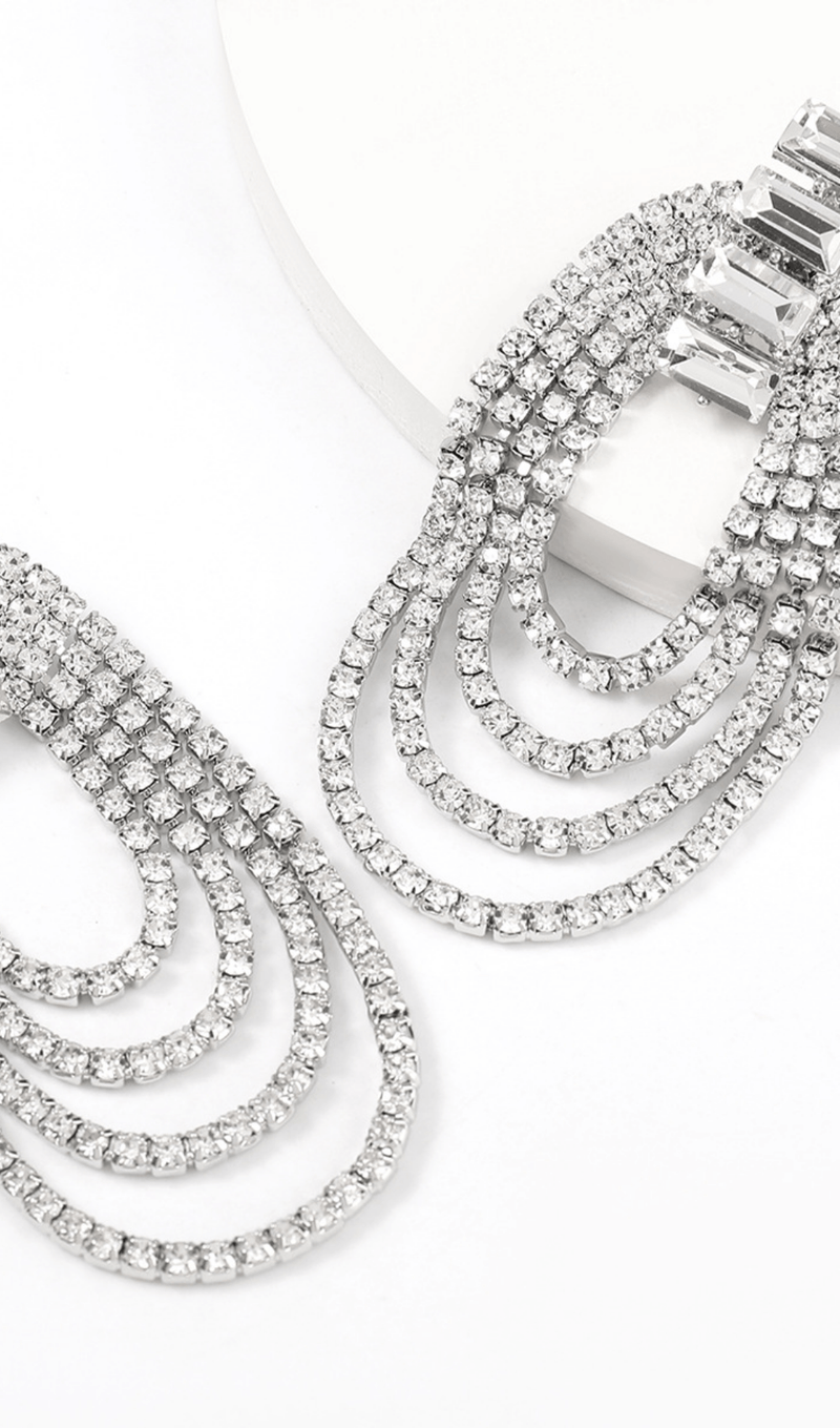 Sloane Oval Tassel Earrings