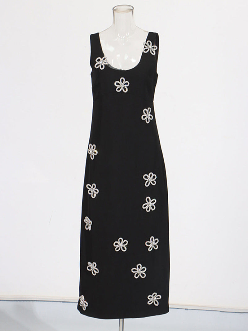 Safa Flower Crystal Embellished Midi Bandage Dress